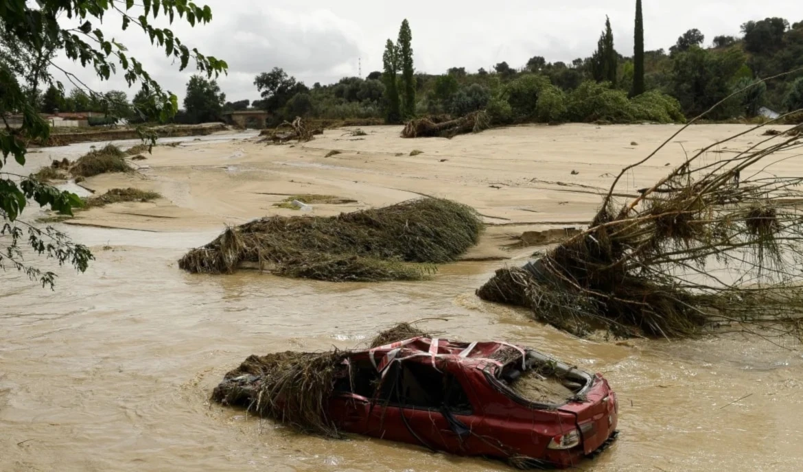 Lluvias causan inundaciones y muertes en España. Foto: AFP.