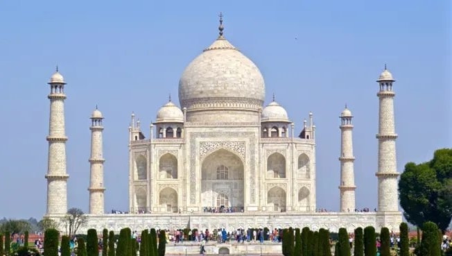 El Taj Mahal símbolo del gigante indio. 