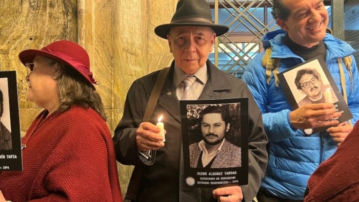 Homenaje en Chile a quienes transmitieron último discurso de Allende 