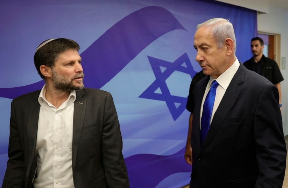 Smotrich pide a los colonos aplicar la expulsión masiva de gazatíes   