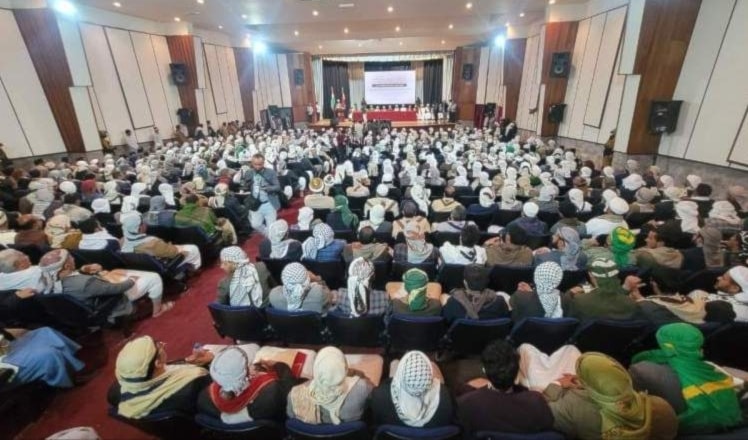 A la cita asistieron 500 ulemas y 300 predicadores de todas las provincias de Yemen, así como de figuras religiosas de países árabes.