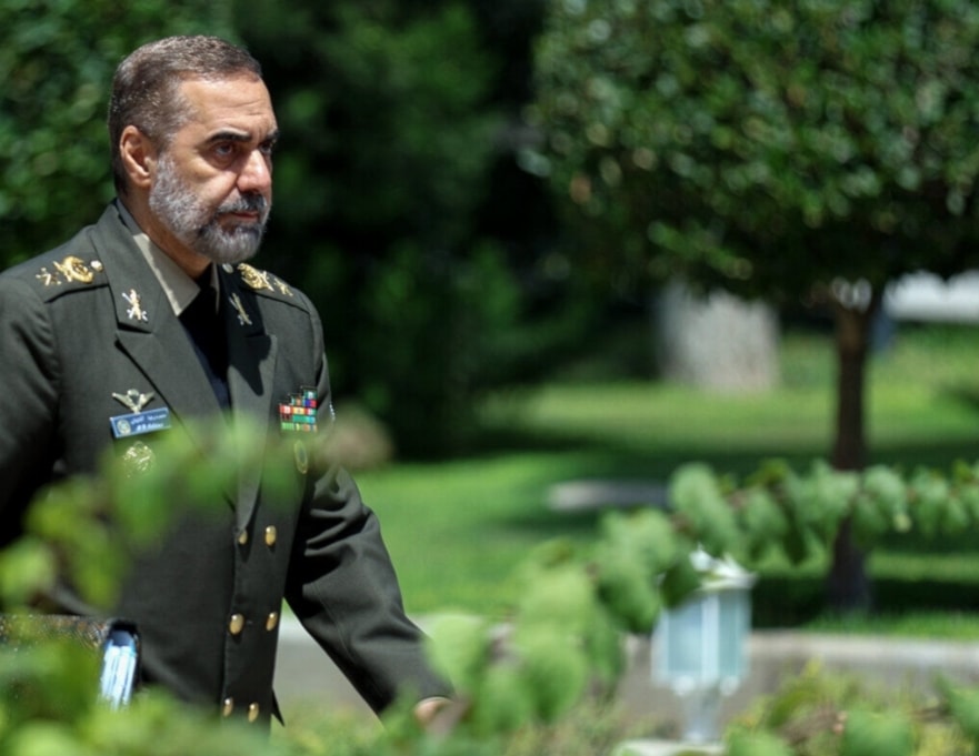 El ministro de Defensa, general de brigada Mohammad Reza Ashtiani.