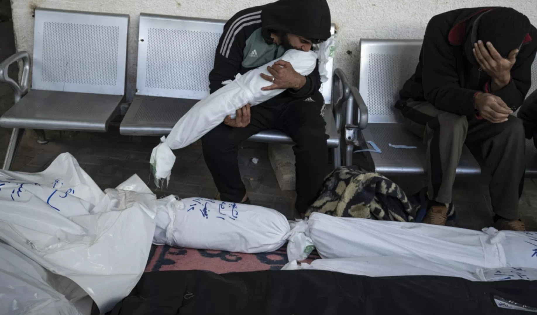 Cifra de mártires en Gaza supera los 24 mil 500  por agresión israelí