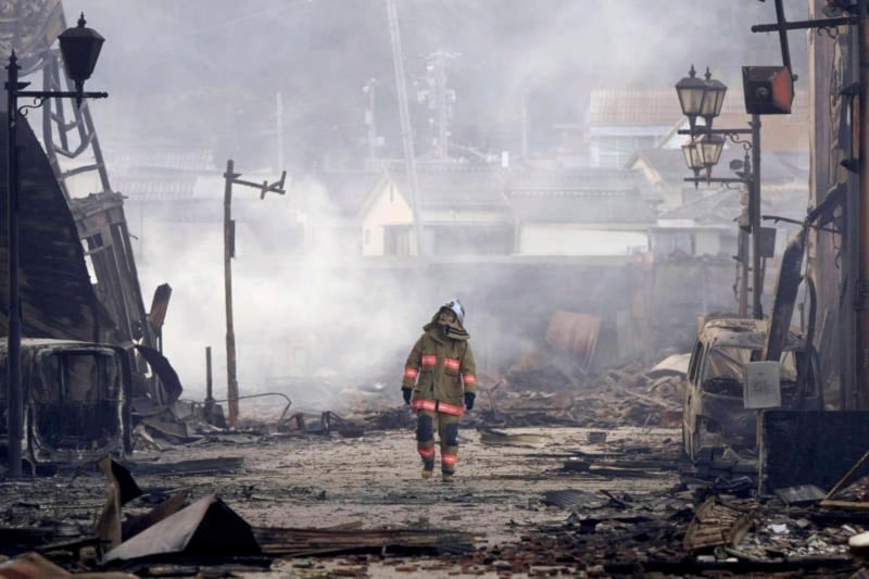 Más de medio centenar de fallecidos en Japón por terremoto. Foto: AP. 