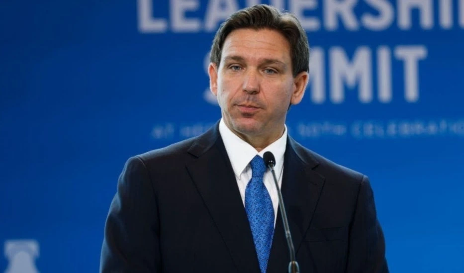 DeSantis ofreció su apoyo al expresidente estadounidense Donald Trump.