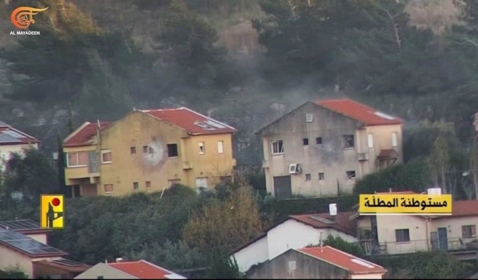 La Resistencia de Líbano continúa sus operaciones contra los asentamientos y bases militares israelíes en el norte de los territorios ocupados, en respuesta al genocidio sionista a Gaza. 