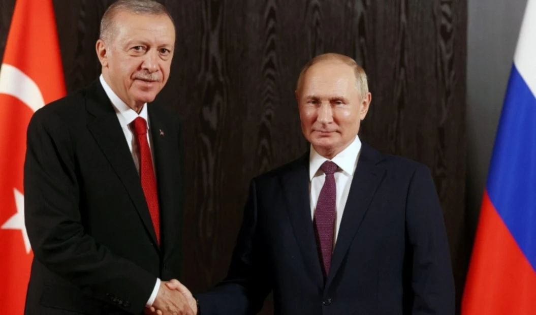 Empresas turcas bajo una presión occidental por relaciones con Rusia Empresas turcas bajo una presión occidental por relaciones con Rusia