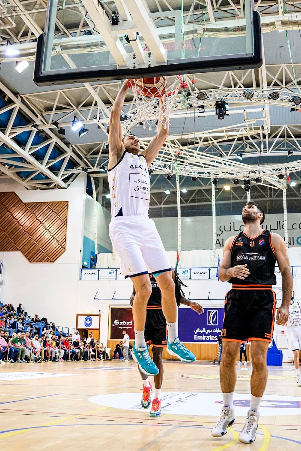 Al Riyadi y Beirut animarán semifinales en internacional de Dubái.