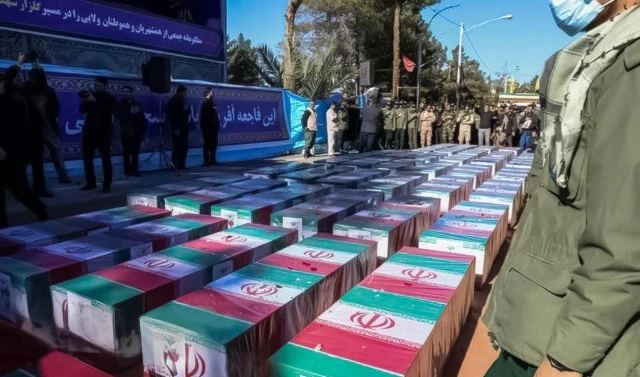 Funeral de los mártires del atentado terrorista en Kerman.