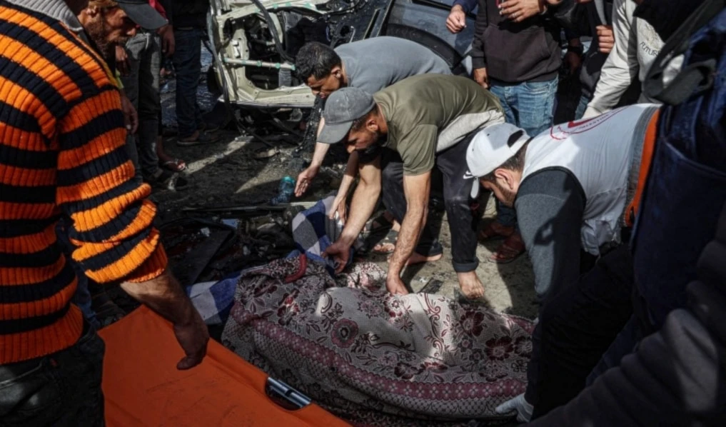 El ejército ocupante cometió 17 masacres durante las últimas 24 horas y asesinó a 249 mártires e hirió a otros 510. El ejército ocupante cometió 17 masacres durante las últimas 24 horas y asesinó a 249 mártires e hirió a otros 510.