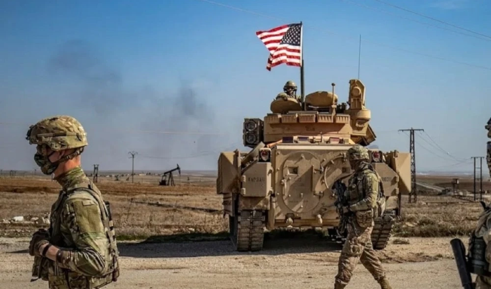 Un dron cayó sobre la base de EE.UU., Rmelan.