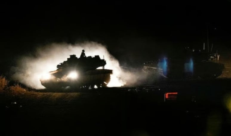 Hizbullah ataca los tanques de los soldados de ocupación y sus concentraciones a lo largo de la frontera con la Palestina ocupada. (Foto: AFP)