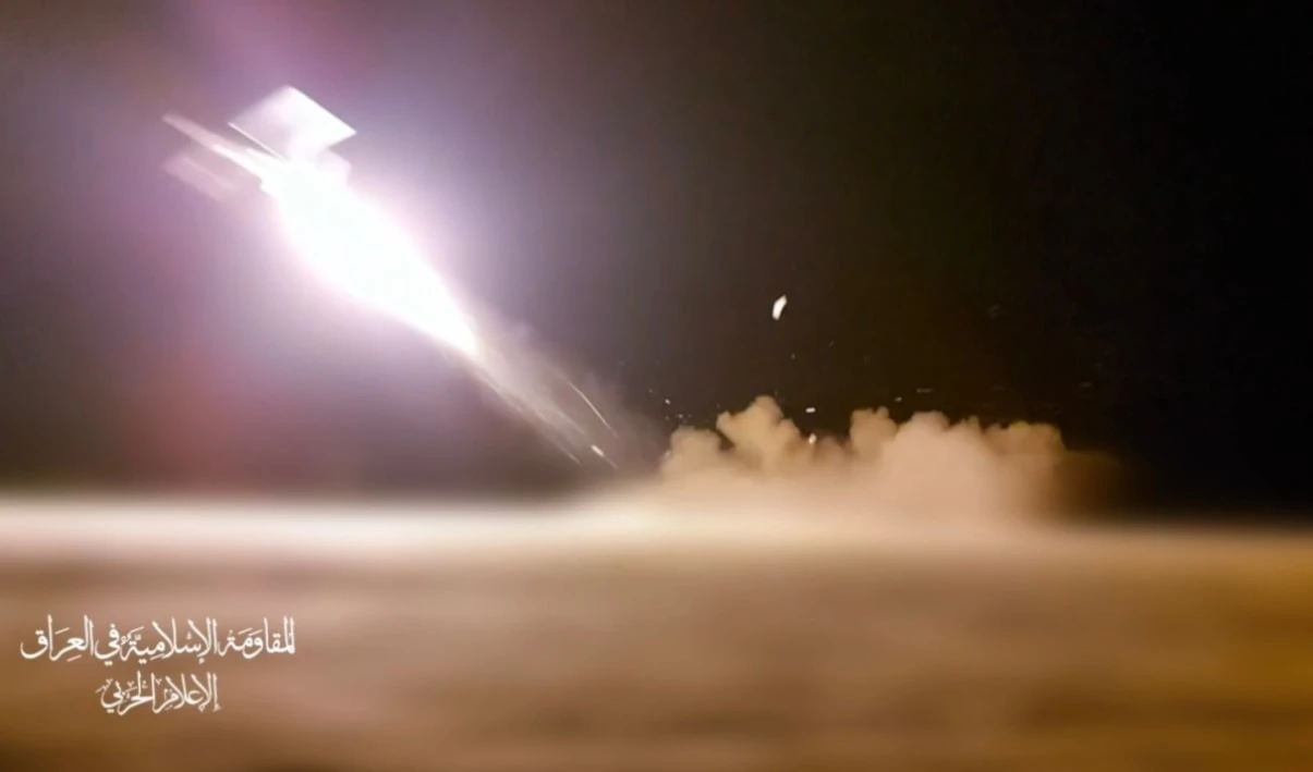 La resistencia de Irañ ataca con drones  objetivo vital para"Israel"