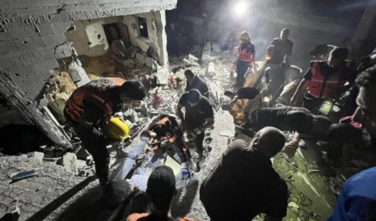 La ocupación comete una masacre en el norte de Gaza, en Jabalia