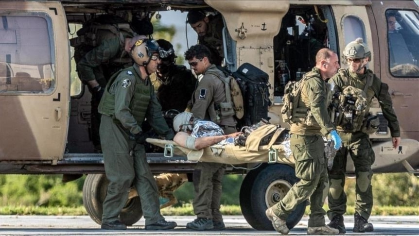 Fuerzas israelíes reconocen 23 soldados heridos en frontera con Líbano.