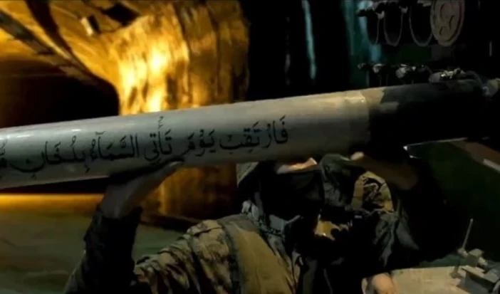 Escena del video "Haremos de Haifa como Kiryat Shmona y Metulla" (Foto: Medios militares de Hizbullah)