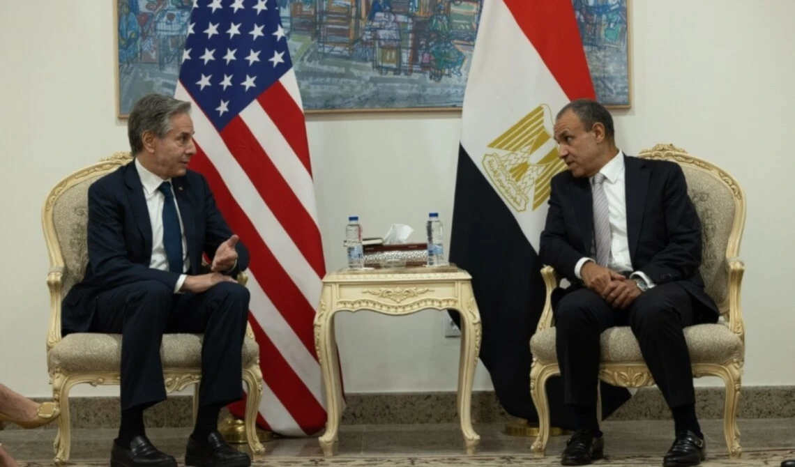 Encuentro entre ministro de Asuntos Exteriores de Egipto, Badr Abdel Aty, y el secretario de Estado de los Estados Unidos, Anthony Blinken. Encuentro entre ministro de Asuntos Exteriores de Egipto, Badr Abdel Aty, y el secretario de Estado de los Estados Unidos, Anthony Blinken.