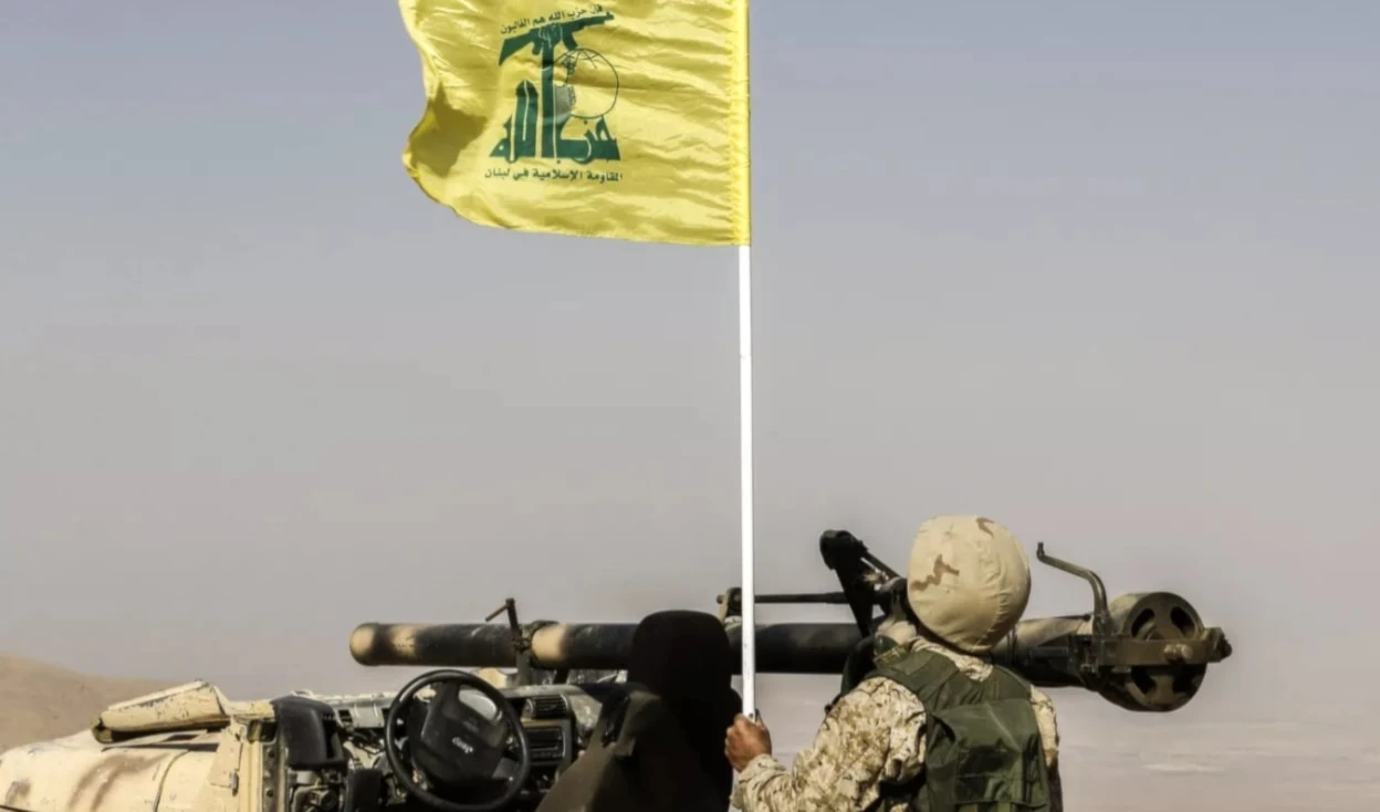 Hizbullah puede amenazar a los habitantes del norte y a toda la entidad israelí, admiten altos mandos del "ejército" agresor. Hizbullah puede amenazar a los habitantes del norte y a toda la entidad israelí, admiten altos mandos del "ejército" agresor.