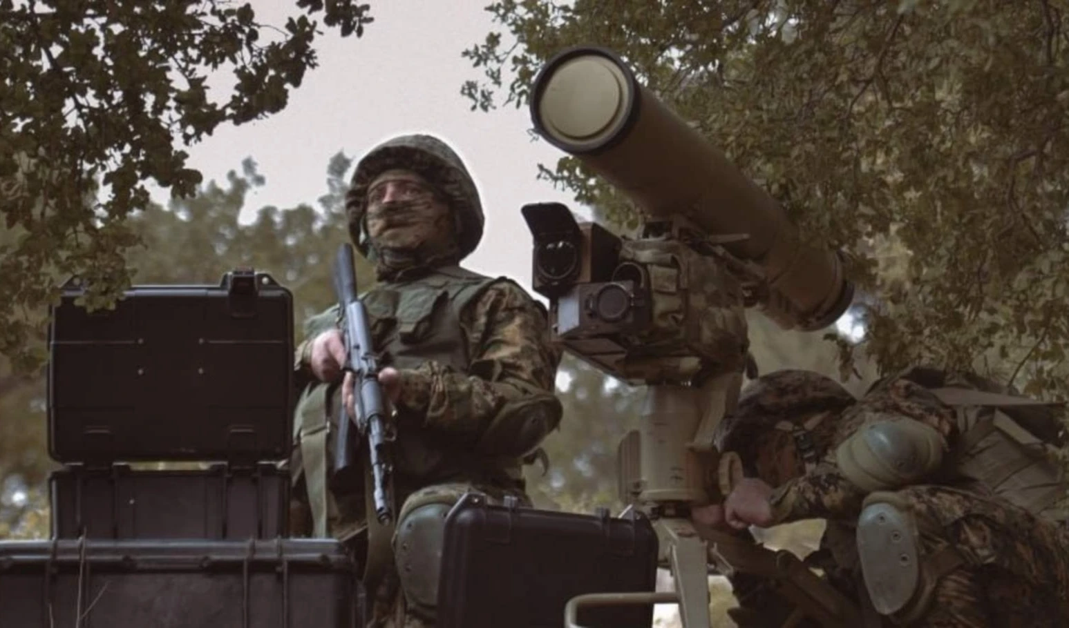 Hizbullah realizó una emboscada contra un grupo de soldados de élite, quienes intentaron infiltrar la localidad de Adaysah desde la dirección de Jala al-Mahafir..