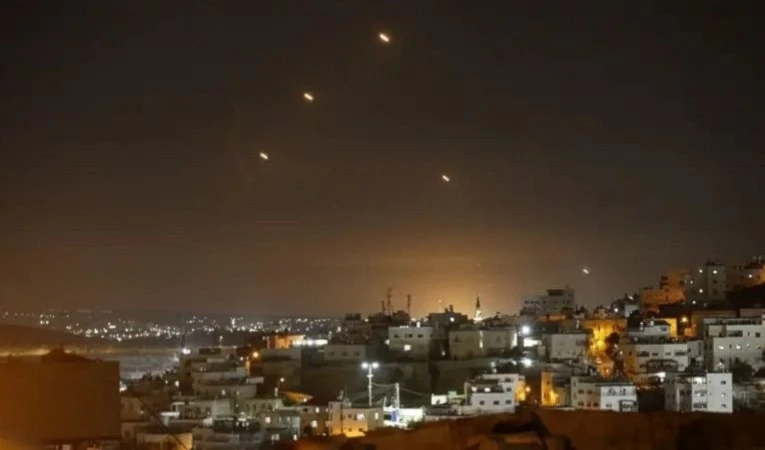 Irán lanzó el 1 de octubre pasado hacia los territorios ocupados dos centenares de misiles como parte de la operación Su Promesa Veras 2.