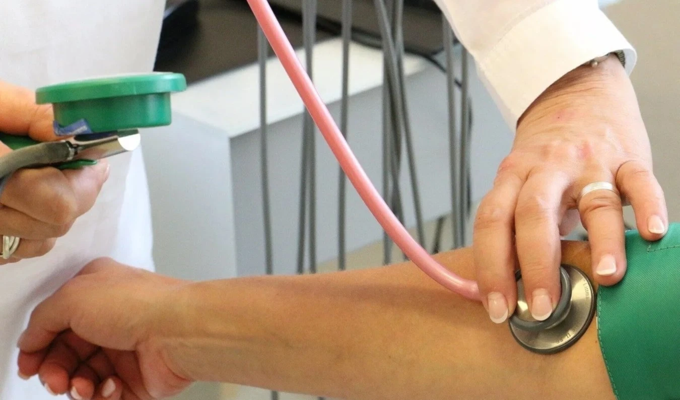 Presión alta: ¿Cómo afecta a la respiración? Foto: Pixabay.