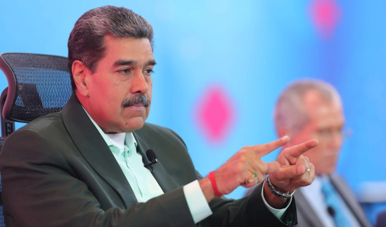 Venezuela define muy claramente su política internacional como antiimperialista, anticolonialista y que contribuye a la construcción de un mundo sin hegemonismos, afirmó Nicolás Maduro.