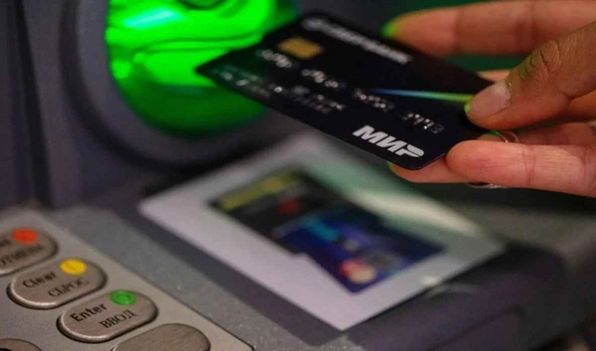 La operación fue posible mediante la vinculación de la red bancaria iraní Shetab con su homóloga rusa Mir.