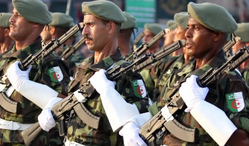 Fuerzas del ejército argelino. Fuerzas del ejército argelino.