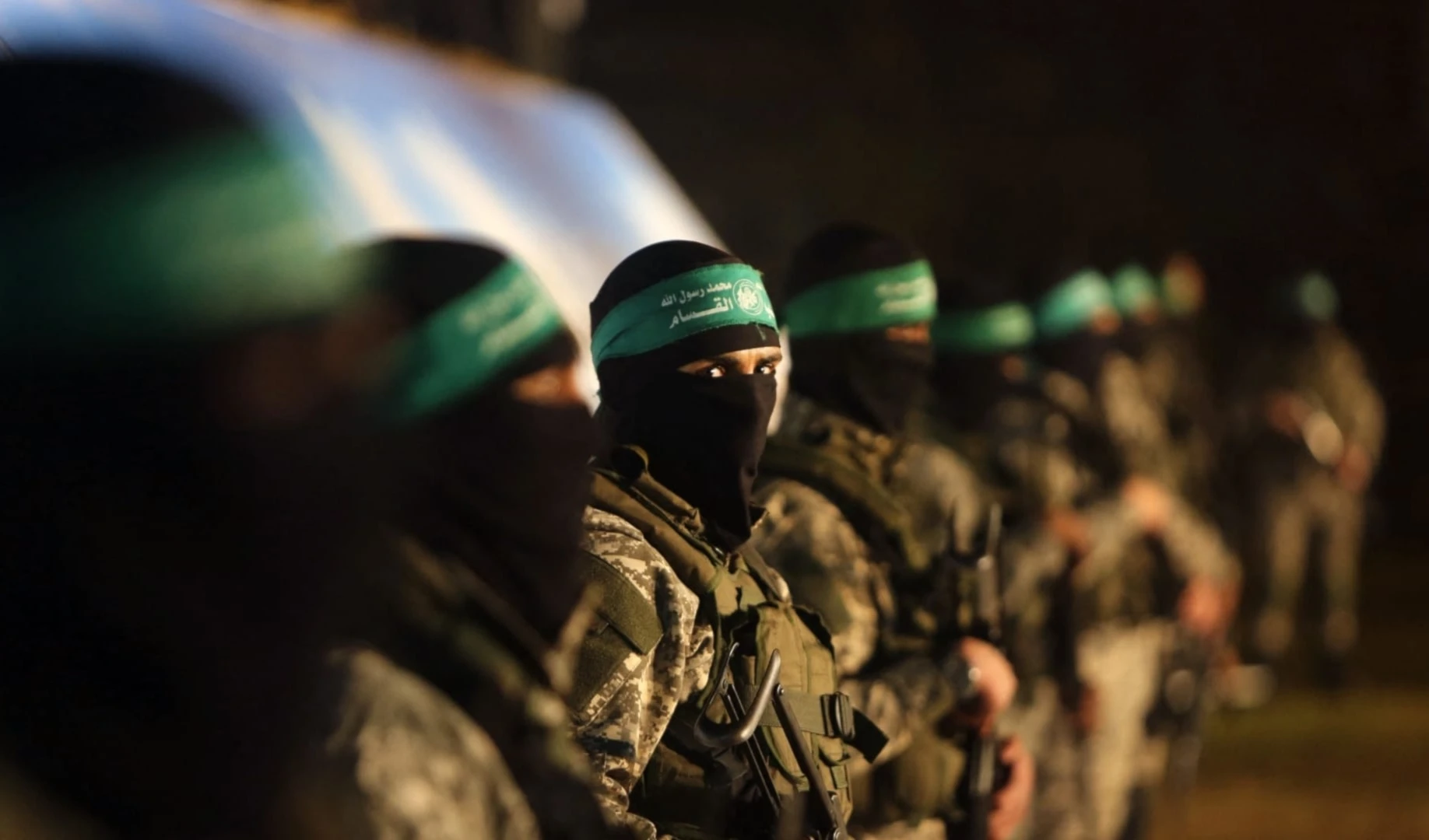 Fuentes de Hamas niegan la salida de sus dirigentes de Qatar a Turquía. Fuentes de Hamas niegan la salida de sus dirigentes de Qatar a Turquía.