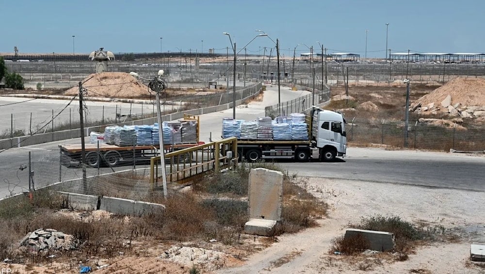 Bandas armadas roban ayuda dirigida a la Franja de Gaza.