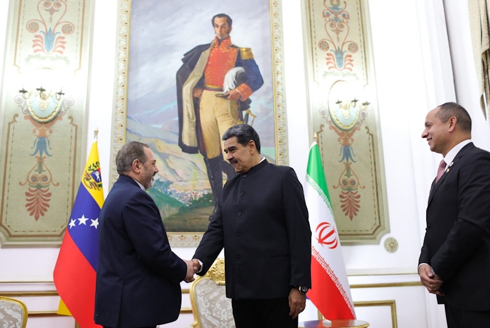 Nicolás Maduro y Aziz Nasirzadeh durante su encuentro en el Palacio de Miraflores.