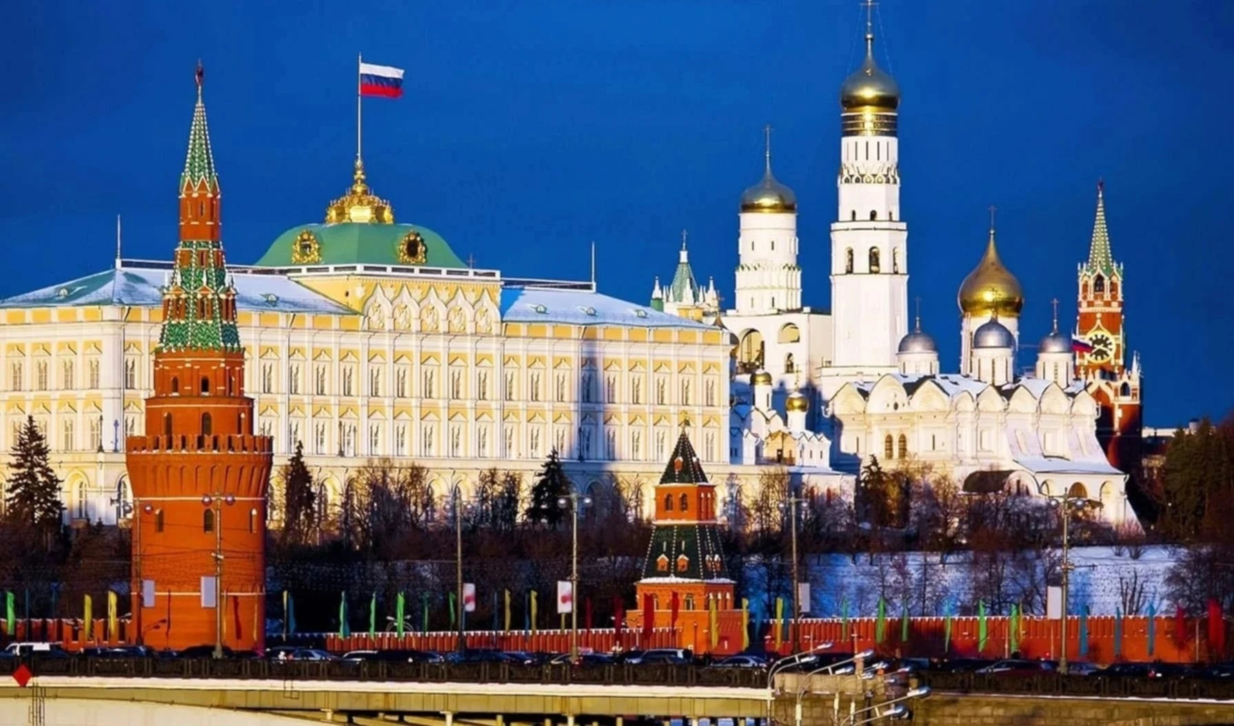 Kremlin: "Rusia debe responder a la escalada sin precedentes provocada por la administración Biden"