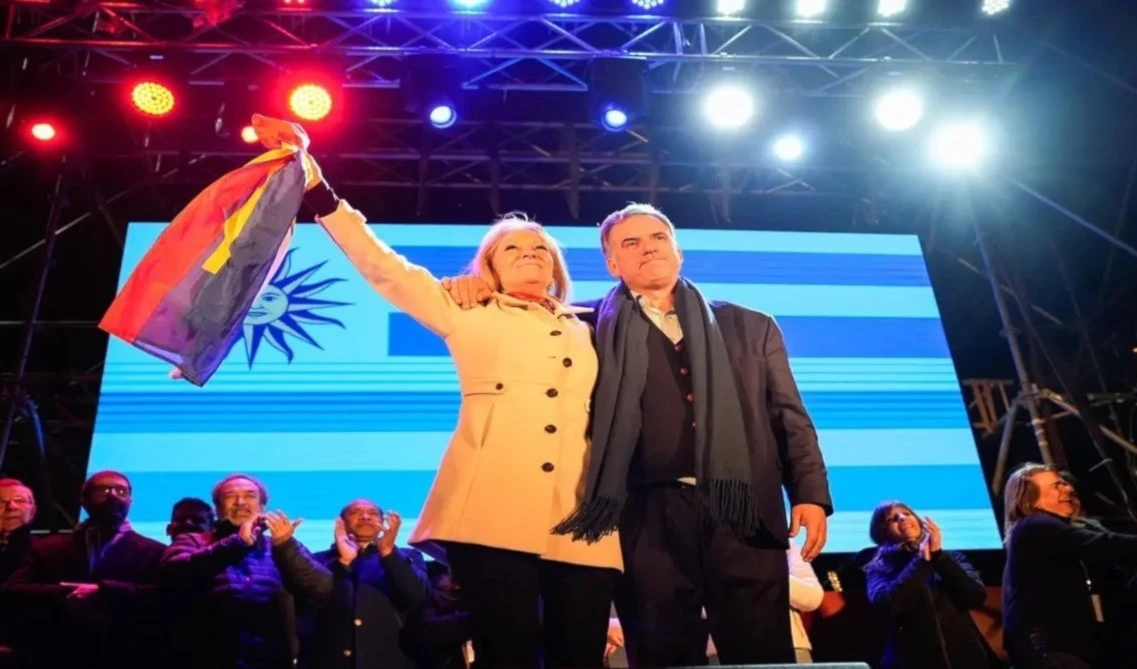 Uruguay tiene nuevo presidente: Yamandú Orsi gana las elecciones