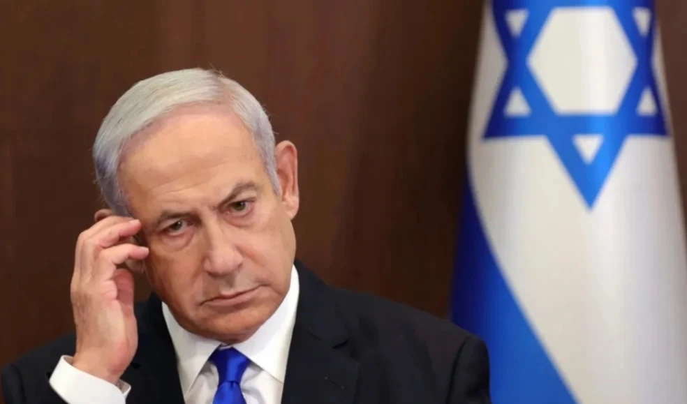 Sobre Benjamín Netanyahu pesa una orden de arresto de la Corte Penal Internacional por sus innumerables crímenes contra los palestinos.