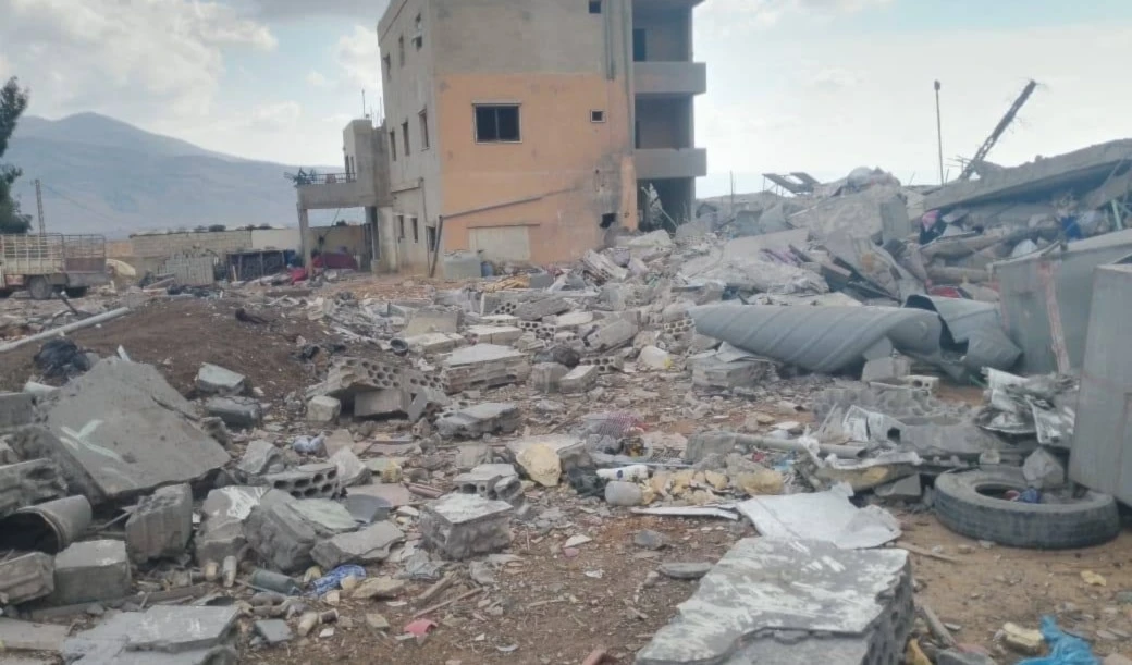 Escenas posteriores al ataque israelí en la llanura de Khiam, al sur de Líbano. Escenas posteriores al ataque israelí en la llanura de Khiam, al sur de Líbano.