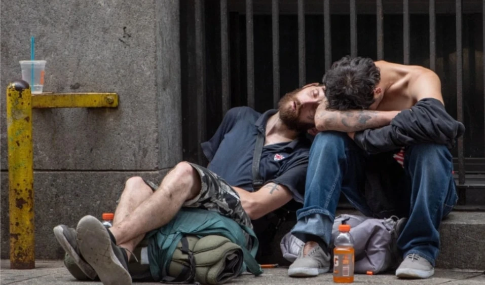 Posibles causas de la disminución de muertes por fentanilo  en EE.UU.