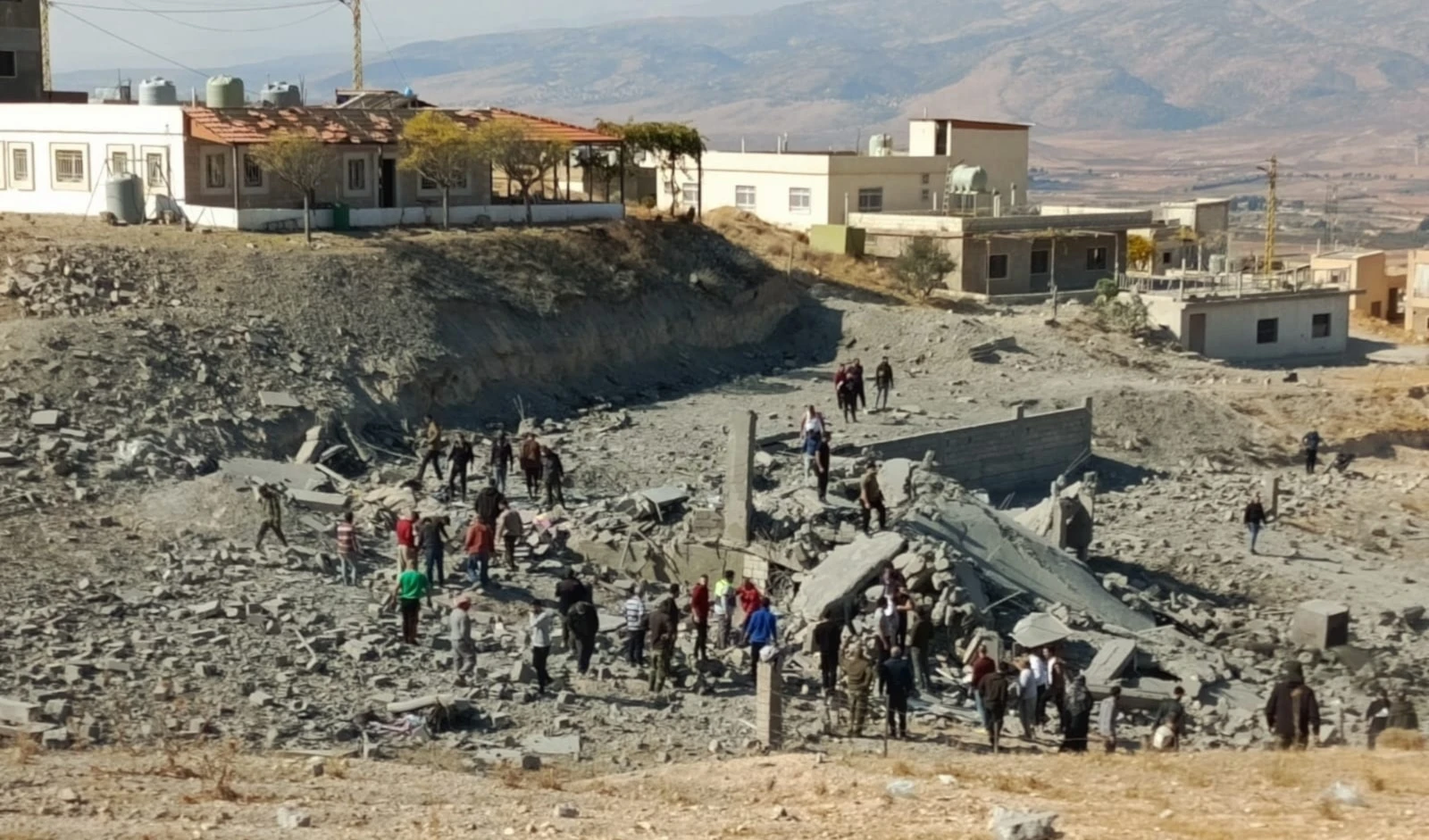 Un edificio agredido en Baalbek