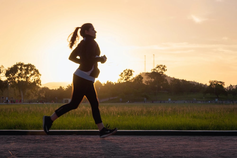 Cinco minutos de ejercicio intenso ayudan a la presión arterial. Foto: Unsplash.