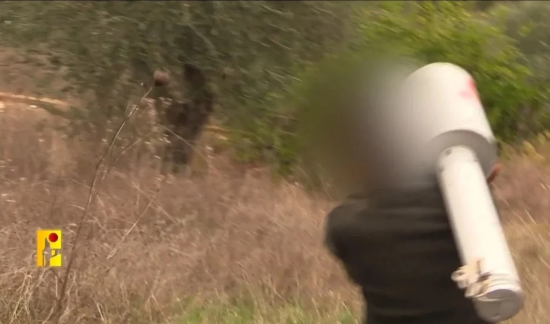 Momento del lanzamiento de un misil de Hizbullah. Momento del lanzamiento de un misil de Hizbullah.