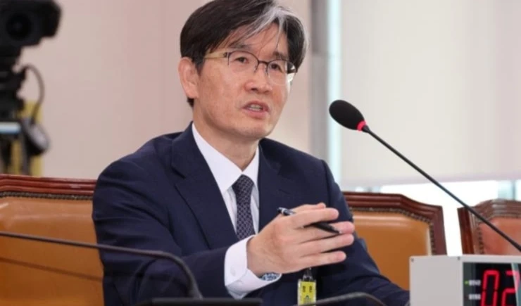 El jefe de la Oficina para la Investigación de la Corrupción de Altos Funcionarios, Oh Dong-won.