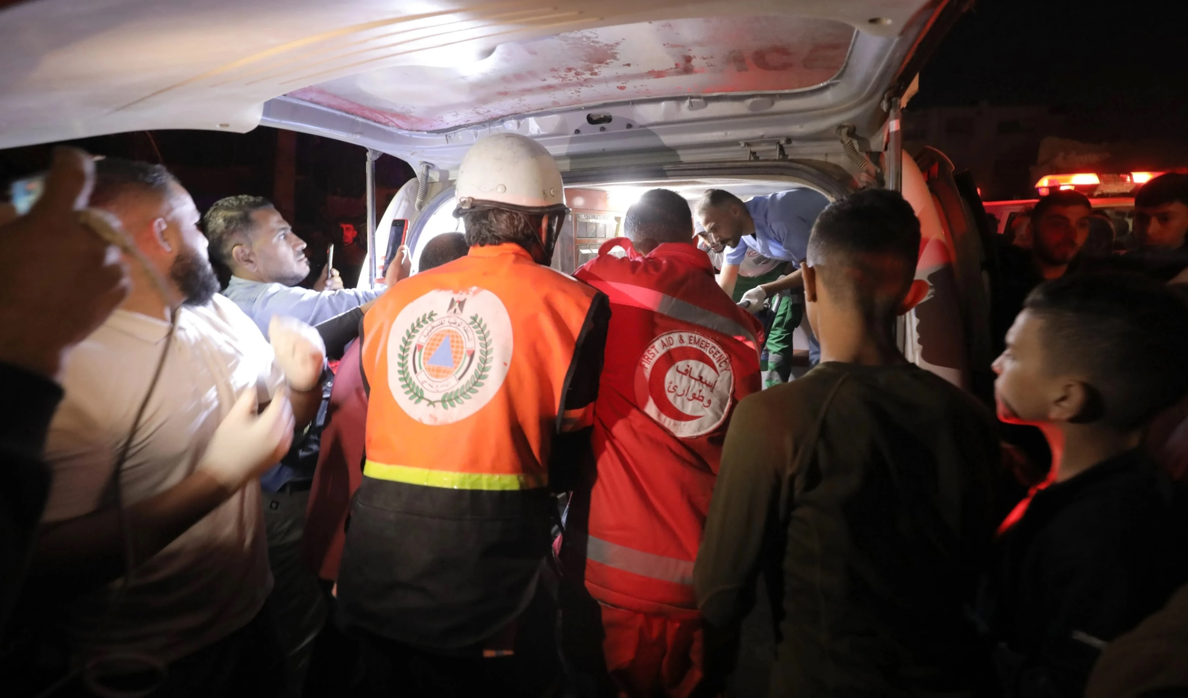 Mártires en agresión de "Israel" contra personal humanitario en Gaza