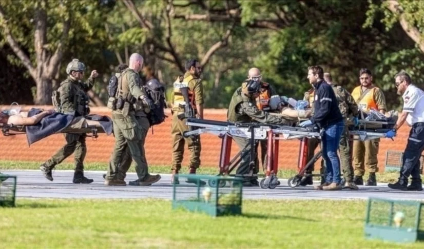 La mayoría de los soldados israelíes sufrieron heridas en las piernas a consecuencia de balas, quemaduras y cicatrices como consecuencia de explosiones o problemas psicológicos. La mayoría de los soldados israelíes sufrieron heridas en las piernas a consecuencia de balas, quemaduras y cicatrices como consecuencia de explosiones o problemas psicológicos.