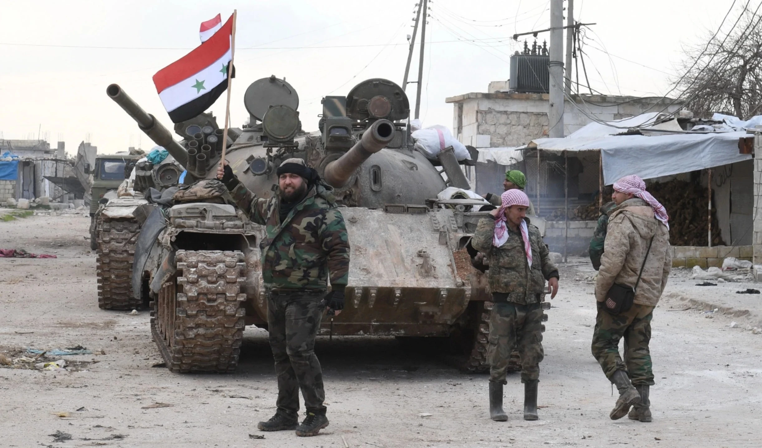 El ejército sirio repele ataques terroristas en el campo de Hama y ataca sus movimientos de manera concentrada.