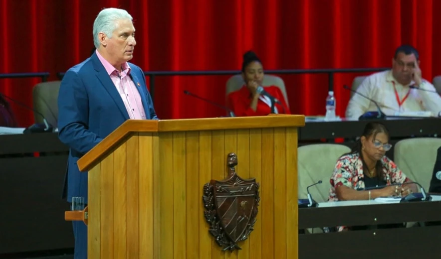 El presidente de Cuba, Miguel Díaz-Canel Bermúdez, pronuncia las palabras centrales del cuarto periodo de sesiones ordinarias de la Asamblea Nacional del Poder Popular, en su décima legislatura. Foto: Abel Padrón Padilla/ Cubadebate. El presidente de Cuba, Miguel Díaz-Canel Bermúdez, pronuncia las palabras centrales del cuarto periodo de sesiones ordinarias de la Asamblea Nacional del Poder Popular, en su décima legislatura. Foto: Abel Padrón Padilla/ Cubadebate.