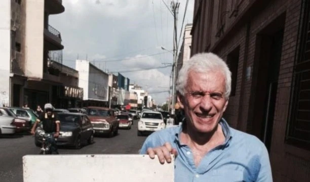 ¿Quién es Fernando Martínez Mottola exministro de Carlos Andrés Pérez?