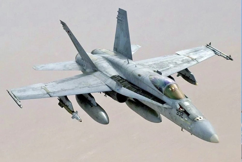 Caza estadounidense modelo F-18.