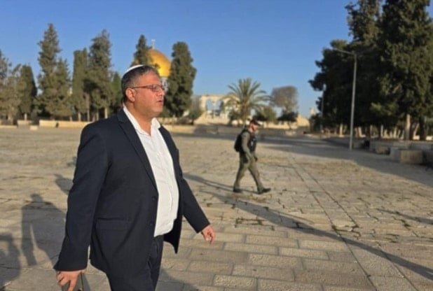 El ministro israelí de Seguridad Nacional, Itamar Ben Gvir, irrumpió en la Mezquita de Al-Aqsa en medio de amplio despliegue de seguridad. 