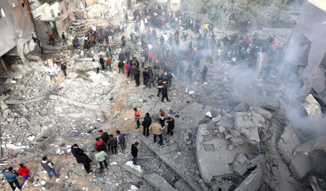 Al-Azhar condena el incendio del hospital Kamal Adwan por "Israel"