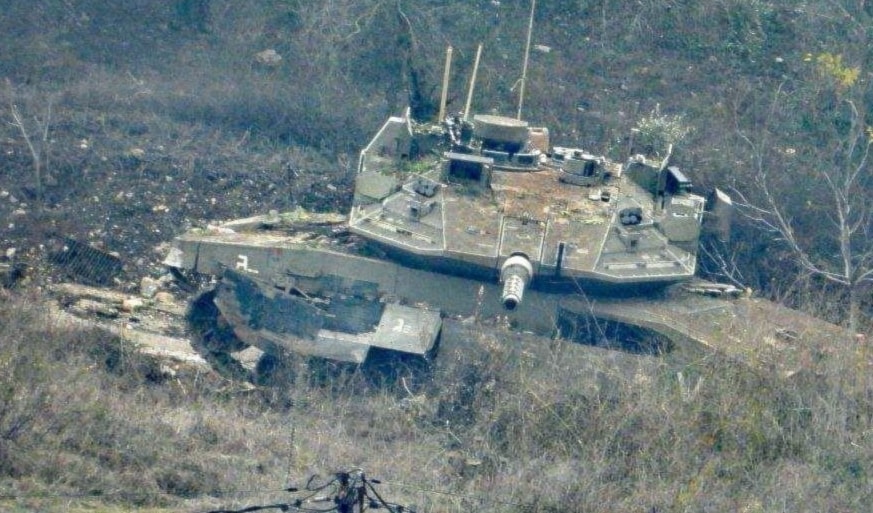 Un tanque Merkava israelí apostado en la ciudad de Khiam. 