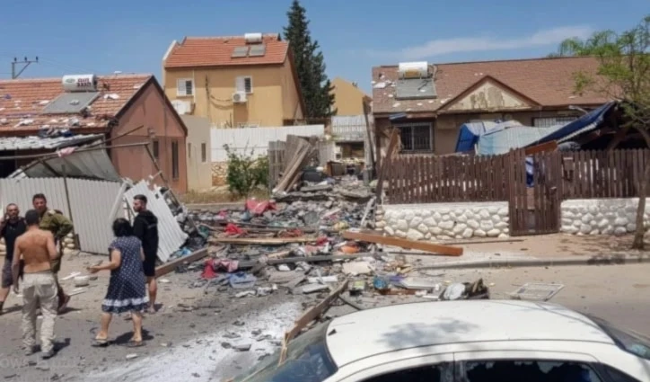 Cuantiosas pérdidas en asentamientos del norte tras guerra con Líbano Cuantiosas pérdidas en asentamientos del norte tras guerra con Líbano